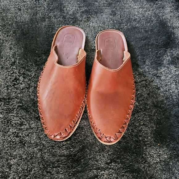 Brown Sayulita Slides - Picture 2 of 9